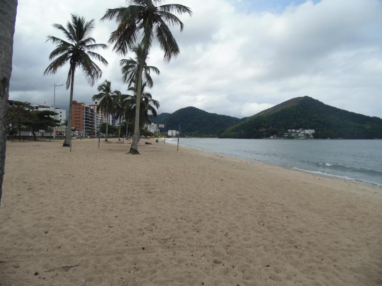 Sunny Apartamentos De 1 E 2 Dormitorios Na Martin De Sa Proximo A Praia Caraguatatuba Luaran gambar
